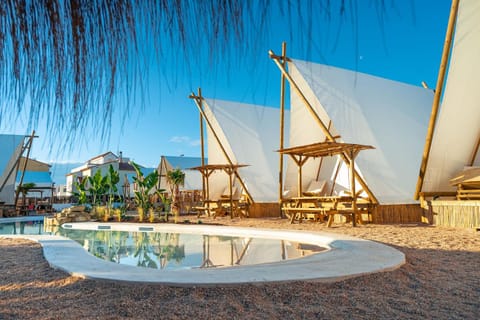 Kampaoh Kikopark Playa Campground/
RV Resort in Safor