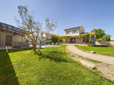 Villa Calisse, 6 personnes à Maillane Villa in Graveson