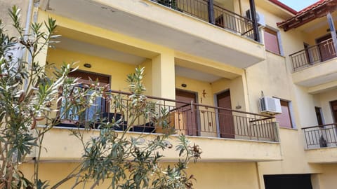 Afytos Teo House Apartment in Halkidiki