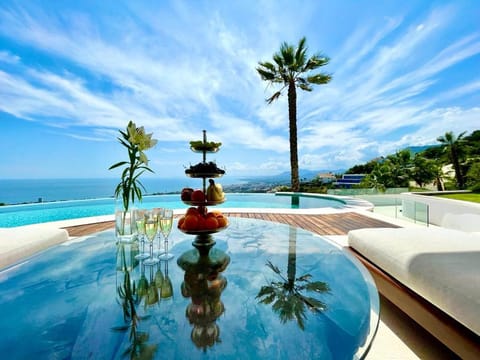 Luxury Sea View Villa in Marbella Villa in Marbella