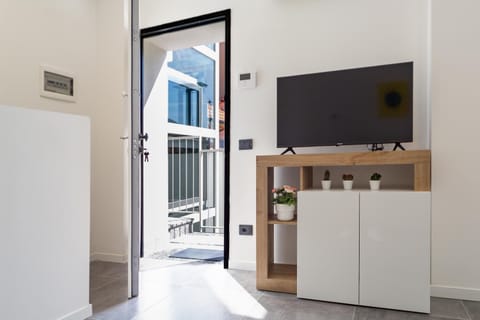 Communal lounge/ TV room, TV and multimedia