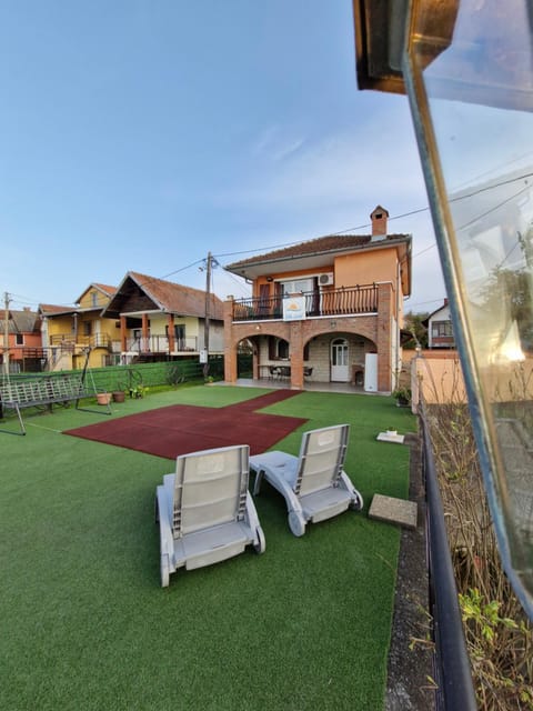 Day, Garden, Seating area, Evening entertainment, sunbed