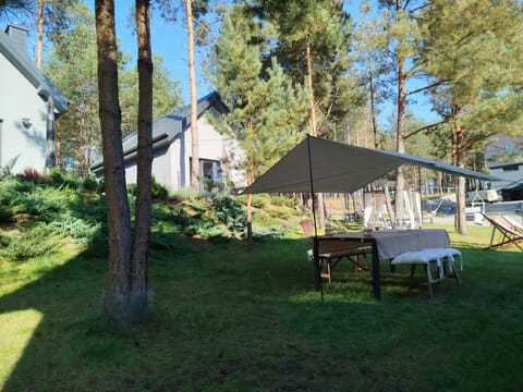 Wrzosowe Wzgórze - Domek afrykański House in Pomeranian Voivodeship