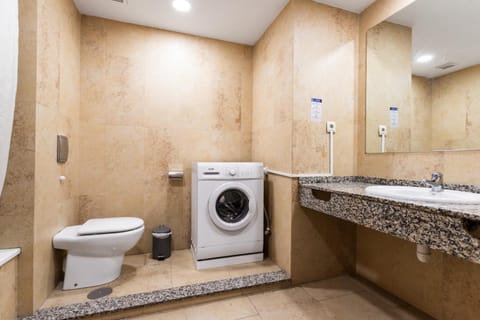 Bathroom, washing machine