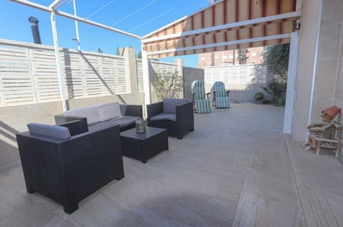 Patio, Balcony/Terrace