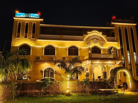 Property building, Night, Garden, Garden view