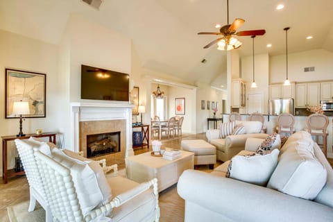 Waterfront Home 30 Mi to New Orleans with Boat Dock House in Eden Isle