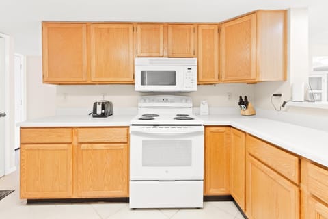 412 Surf Dweller by Alicia Hollis Realtor Rentals - Open March 16th Week House in Okaloosa Island