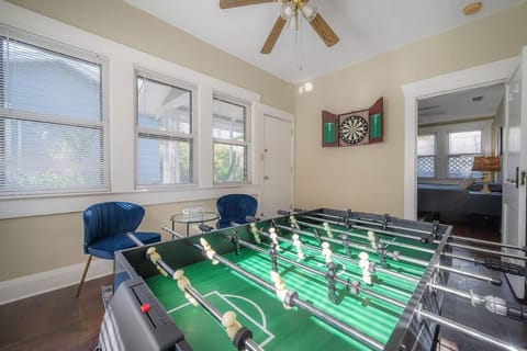 Historic & Cozy Bungalow by Downtown House in Tampa