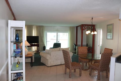 424 El Matador by Alicia Hollis Realtor Rentals - Open Now House in Okaloosa Island