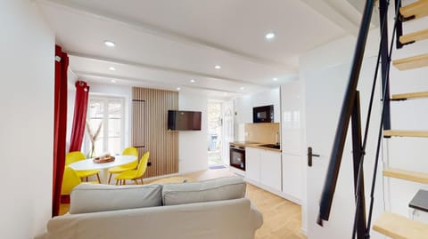 TV and multimedia, Living room, kitchen