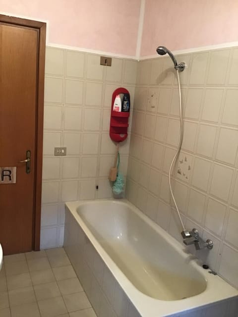 Da Giovanni e Antonella Bed and Breakfast in Foligno