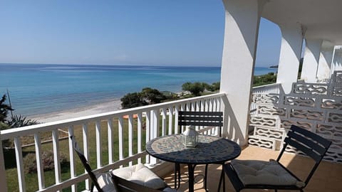 Natural landscape, View (from property/room), Balcony/Terrace, Sea view