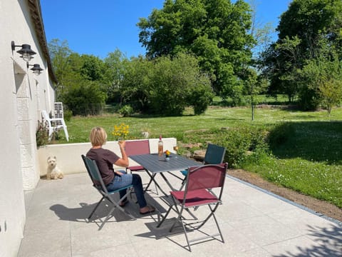 Patio, Garden view