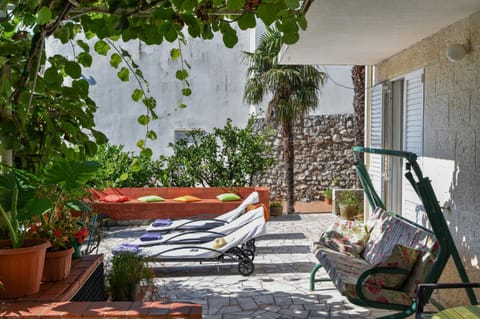 Day, View (from property/room), Balcony/Terrace, Garden view