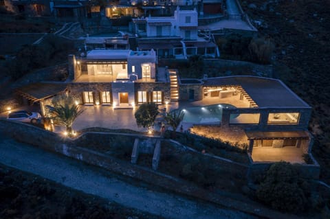 Property building, Balcony/Terrace