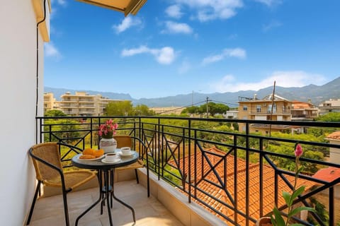Property building, Balcony/Terrace