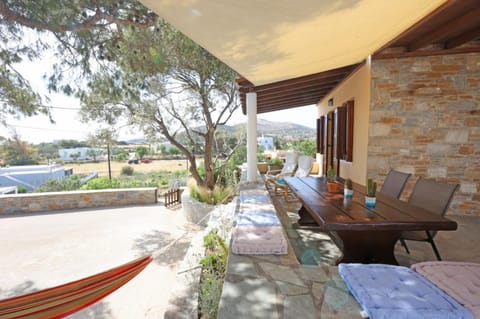 Patio, Day, Natural landscape, View (from property/room), Balcony/Terrace, Living room, Dining area, Mountain view