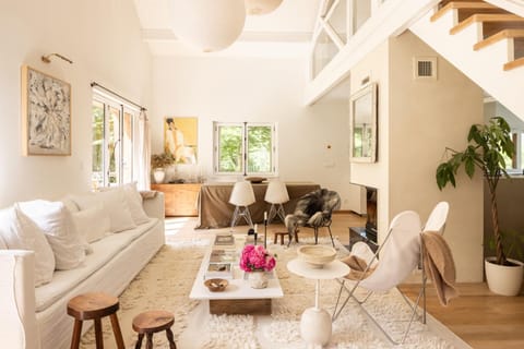 Chalet Hautbois - Family Chalet with 5 Bedrooms with Glacial views CHAMONIX - By Cozee Rentals Chalet in Les Houches