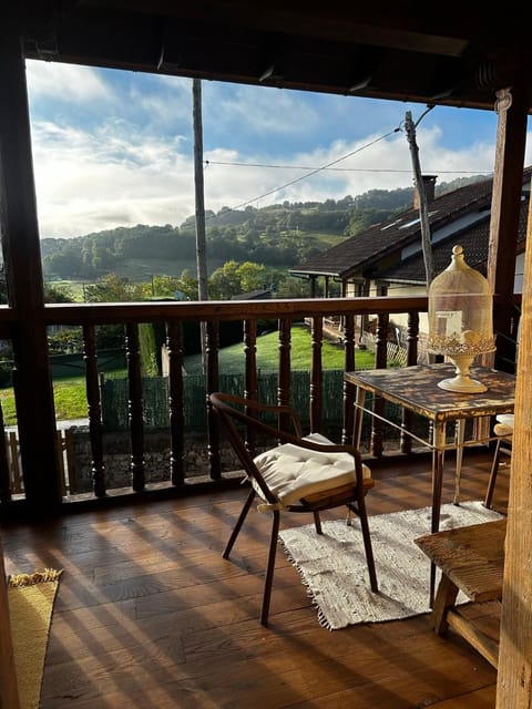 Natural landscape, View (from property/room), Balcony/Terrace, Mountain view