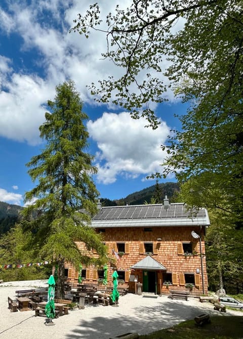 Mountain hut Dom pod Storžičem Nature lodge in Carinthia, Austria