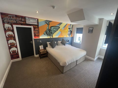 TV and multimedia, Photo of the whole room, Bedroom