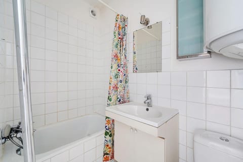 INVALIDES - TOUR EIFFEL Apartment in Paris