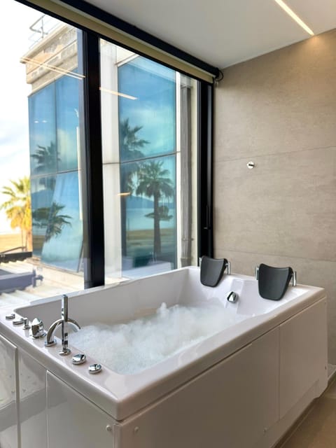 Charm Hotel Hotel in Vlorë