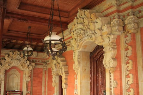 Property building, View (from property/room), Lounge or bar, Decorative detail, Landmark view