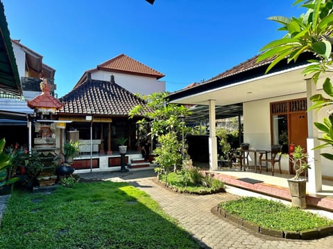 Simon Homestay Vacation rental in Denpasar