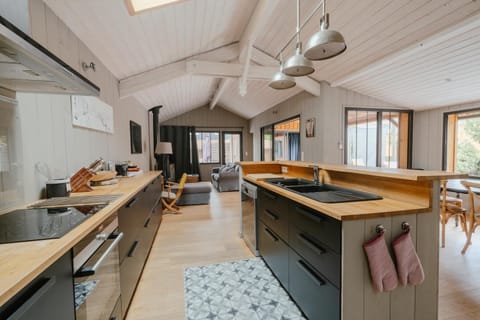 Lounge or bar