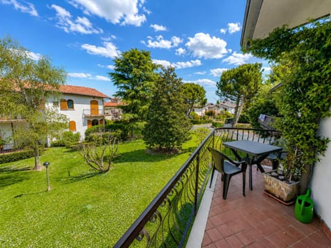 Balcony/Terrace, Dining area, Garden view