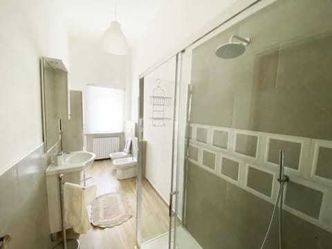 Dhouse antichità all'avanguardia Apartment in Reggio Emilia