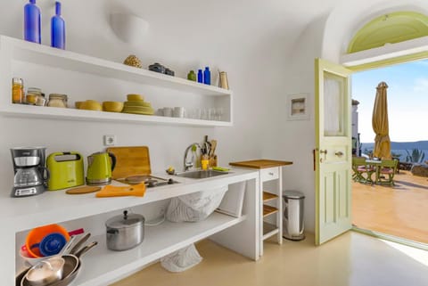 Coffee/tea facilities, Kitchen or kitchenette, toaster