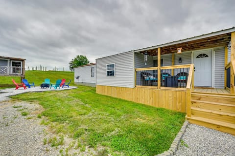 Kentucky Vacation Rental Half-Mi to Mammoth Cave! House in Kentucky