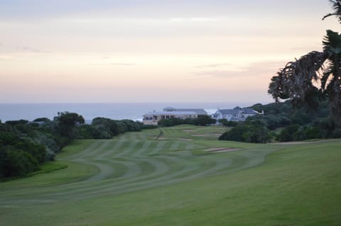 Golfcourse, Beach