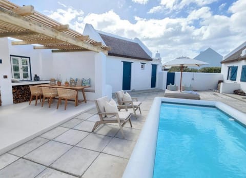 Inner courtyard view