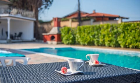 Patio, Day, Pool view, Swimming pool, sunbed