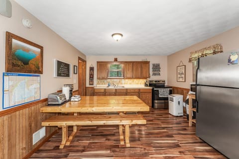 Lakefront Phelps Cabin with Boat Dock and Water Toys! Cabin in Wisconsin