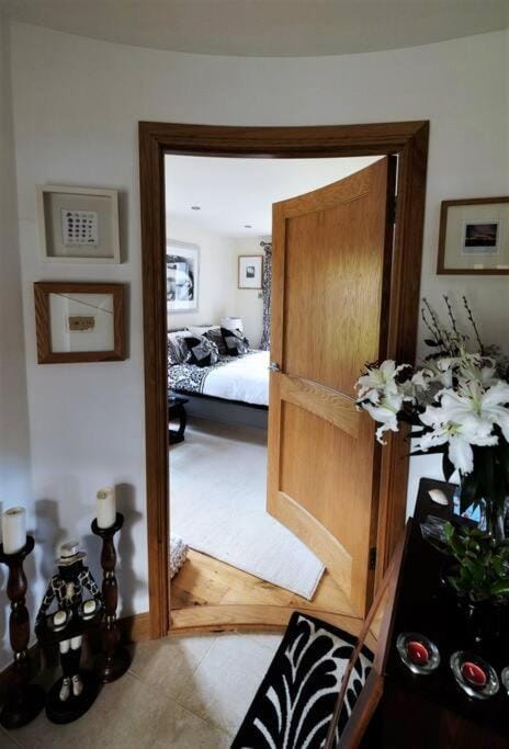 Loch Lomond Unique Selfcontained bed+bathroom Apartment in Scotland