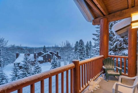 Ski In Ski Out 3BR Steps from Ski Resort House in Park City