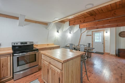 Woodsy Way Cabin Cabin in Garrett County