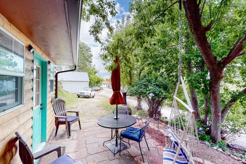 Mountain View Escape House in Lead