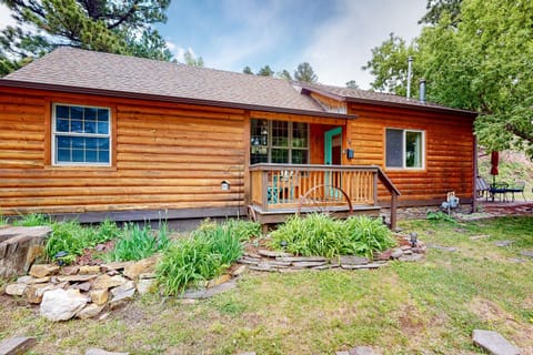 Mountain View Escape House in Lead