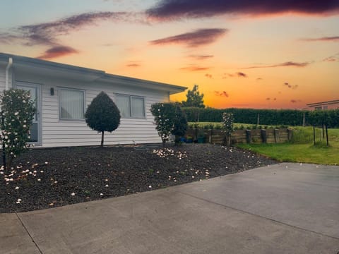 Property building, Garden, Sunrise