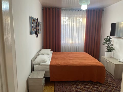 Bed, TV and multimedia