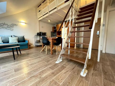 Duplex Bord De Mer Apartment in Le Croisic