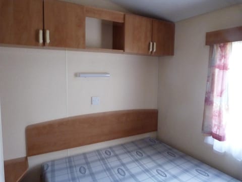 camping la rivière Campground/
RV Resort in Auvergne-Rhône-Alpes