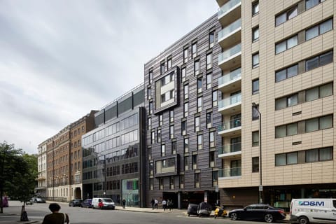 Property building, Street view