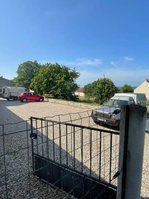 Le Leone - Wi-Fi Apartment in Bourgogne-Franche-Comté